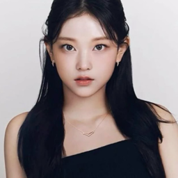 Haerin gallery image