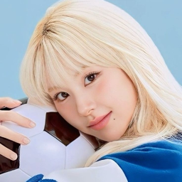 Chaeyoung gallery image