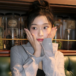 Gahyeon gallery image