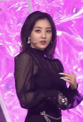 Jihyo gif