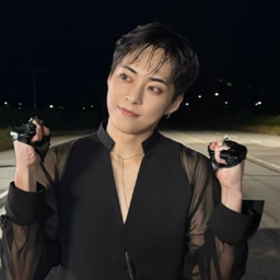 Xiumin gallery image