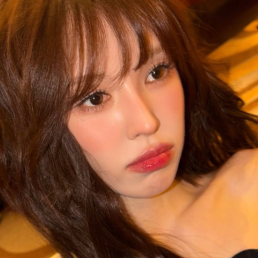 Wendy gallery image