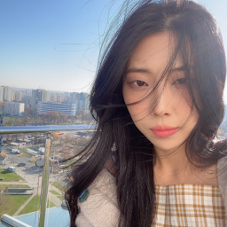 Yella.E gallery image