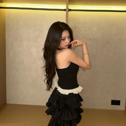 Nakyung gallery image