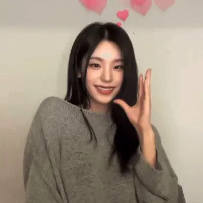 Yeji gif