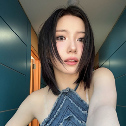 Youngeun gallery image