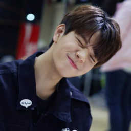 Seungmin gallery image