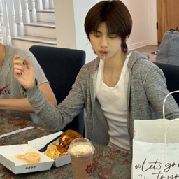 Juhoon gallery image