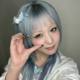 Hikaru gallery image