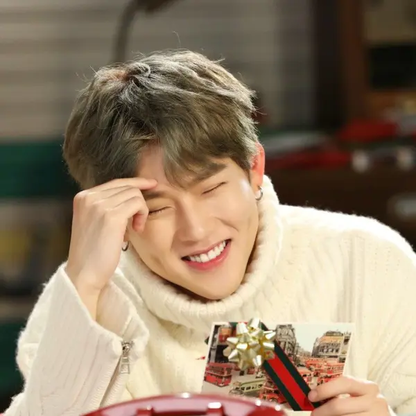 Joohoney gallery image