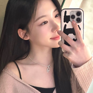 Hong Hyeju gallery image