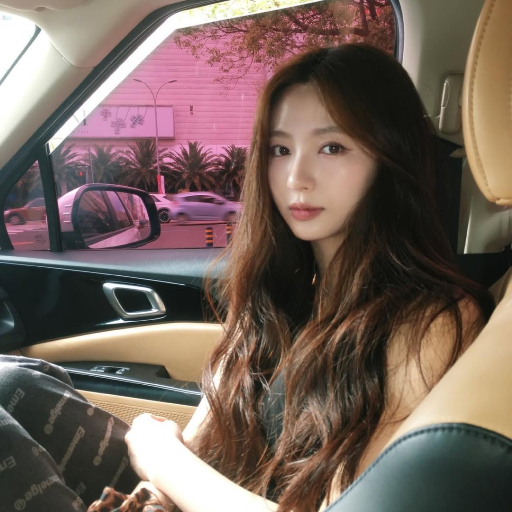 Jiwon gallery image