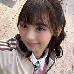 Hyeonju gallery image