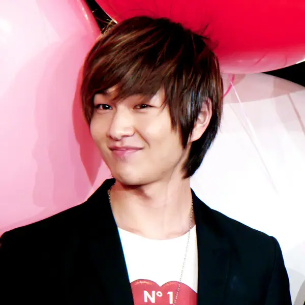 Onew gallery image