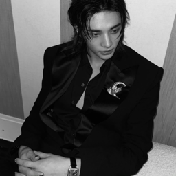 Hyunjin gallery image