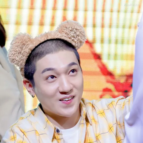 Sungjin gallery image