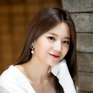 Gyuri photo