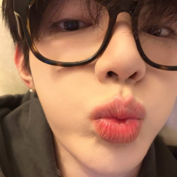 Zhang Hao gallery image