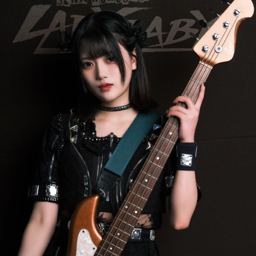 Sena Kurusaki gallery image