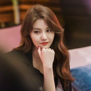 Shin Hyejeong gallery image