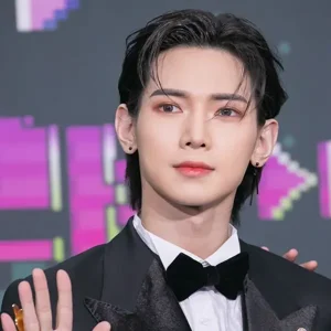 Yeosang gallery image