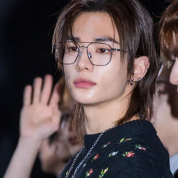 Hyunjin gallery image