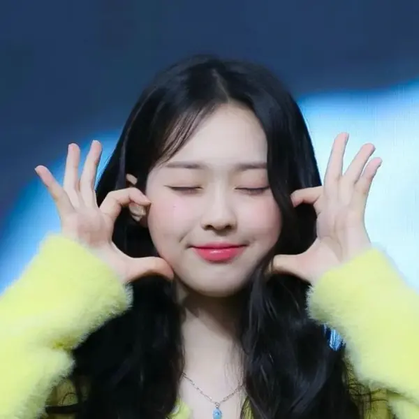 Kim SooMin gallery image