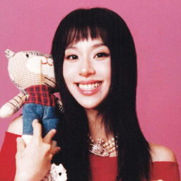 Chaeyoung gallery image