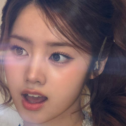 Elisia gallery image