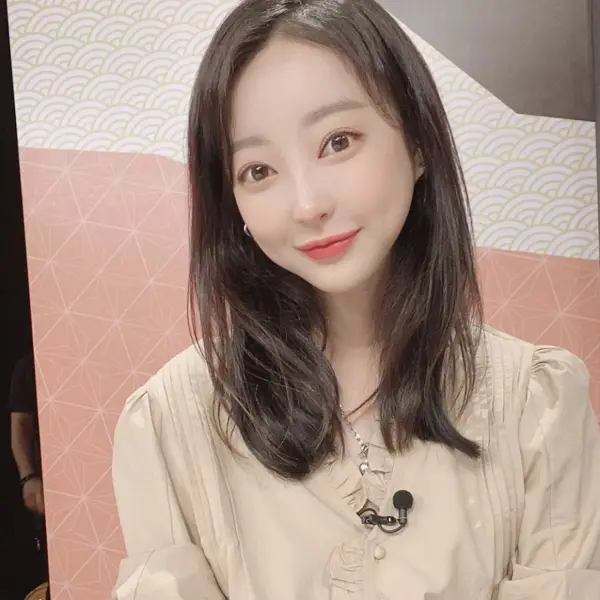 Hyelin gallery image