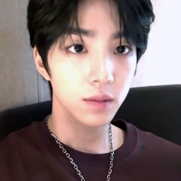 Baek Junhyuk gallery image