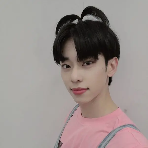 Donghyun gallery image