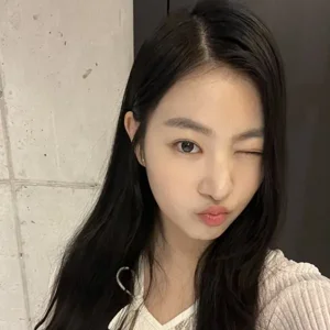 Eun-ah gallery image