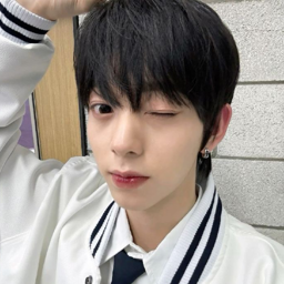 Chih En gallery image