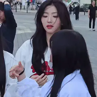 Park SoHyun gif