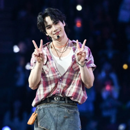 Mamehara Issei gallery image