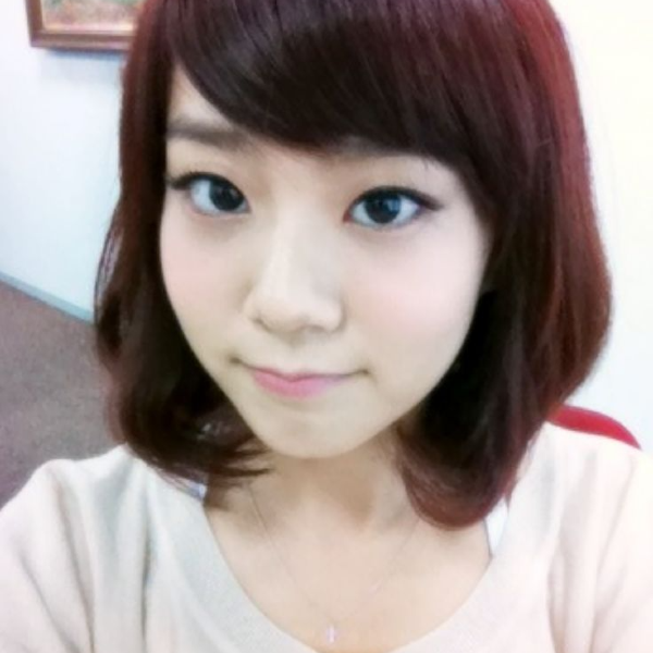 Seungyeon gallery image