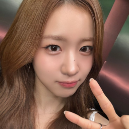 Wooyeon gallery image