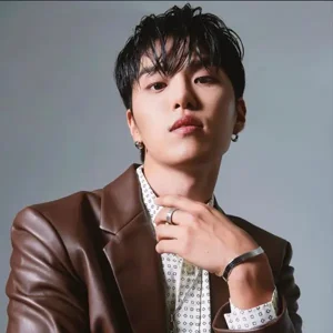 Hajoon gallery image