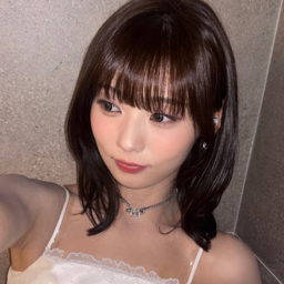 Hyeonju gallery image