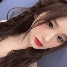 Sullyoon gif