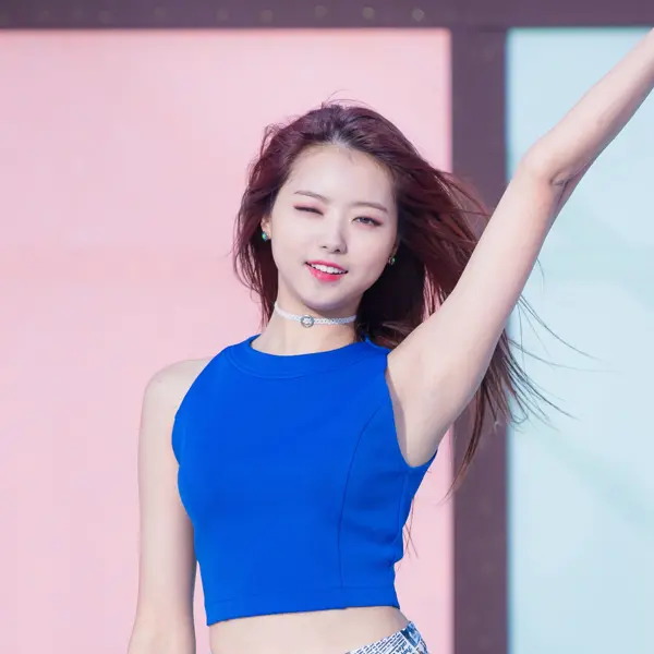 Gambar galeri Nayoung