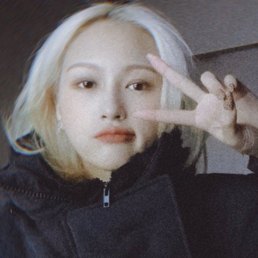 Siyeon gallery image