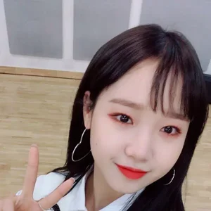 Yoojung gallery image