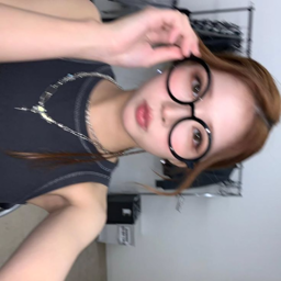 Minseo gallery image