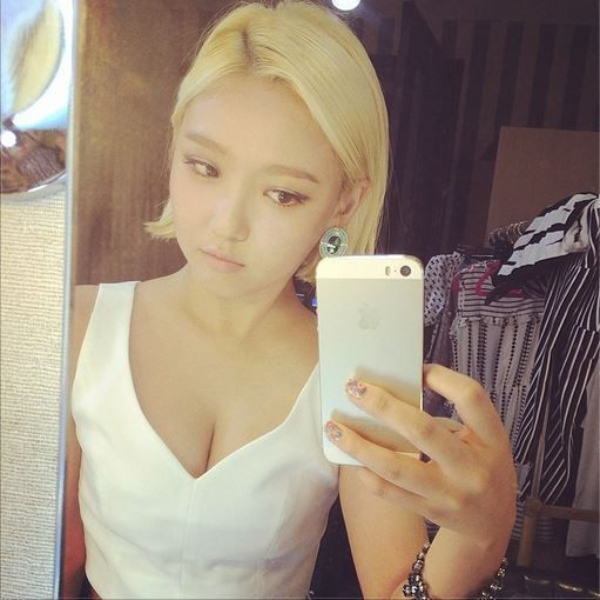 Min gallery image