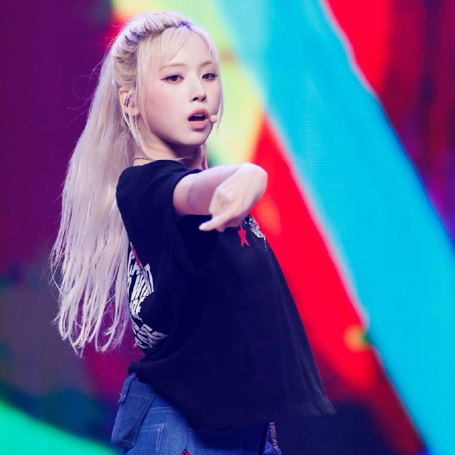 Jiwoo gallery image
