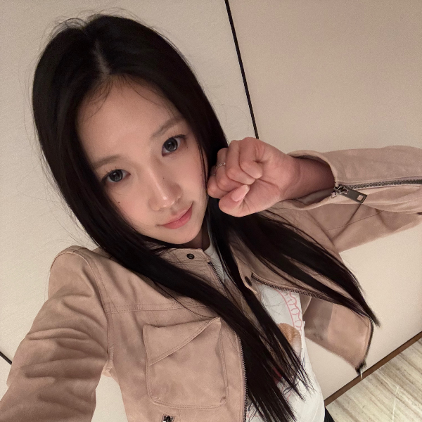 Yeonjung gallery image