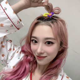 Yunkyoung gallery image