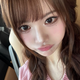 Serina gallery image